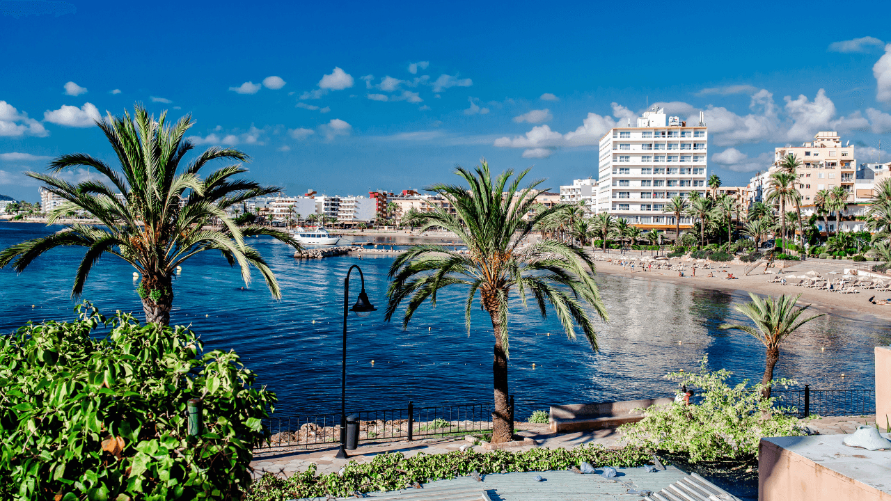 Niebieska i Biała Kolorowa Gradient YouTube Miniatura (2)-1751365828515-ar6shp.png